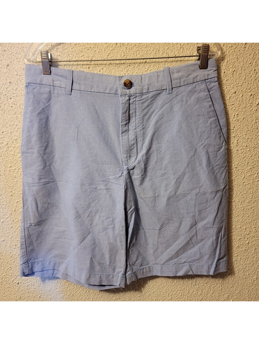 Izod Shorts Men's Sz 32 Light Blue Chino Flat Front Golf Zip Pocket Cotton